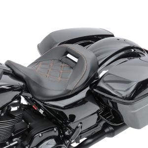 Selle solo compatible avec Harley Davidson Touring 09-24 Low Profile Monoplace Craftride RH3 noir orange