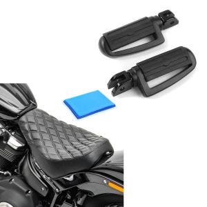 Set: Repose-pieds chauffeur compatible avec Harley Davidson Softail 18-24 Craftride ST4 noir + Selle solo Gel / Monoplace compatible avec Harley Davidson Softail Street Bob / Standard 18-24 DS4